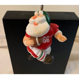 Hallmark Keepsake Christmas Ornament TOUCHDOWN SANTA 1986 Football Vintage